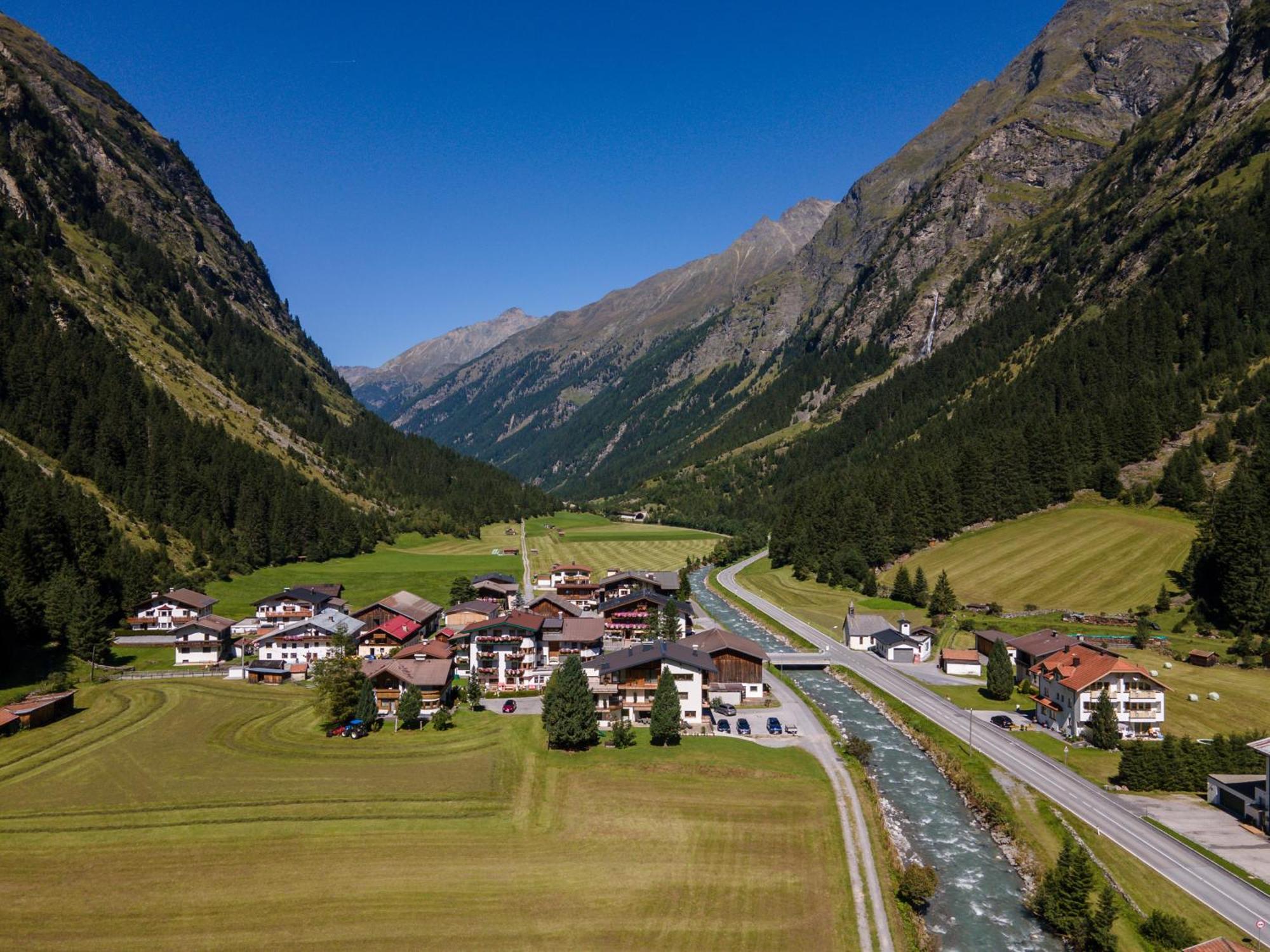 Gletscher-landhaus Brunnenkogel Pensión